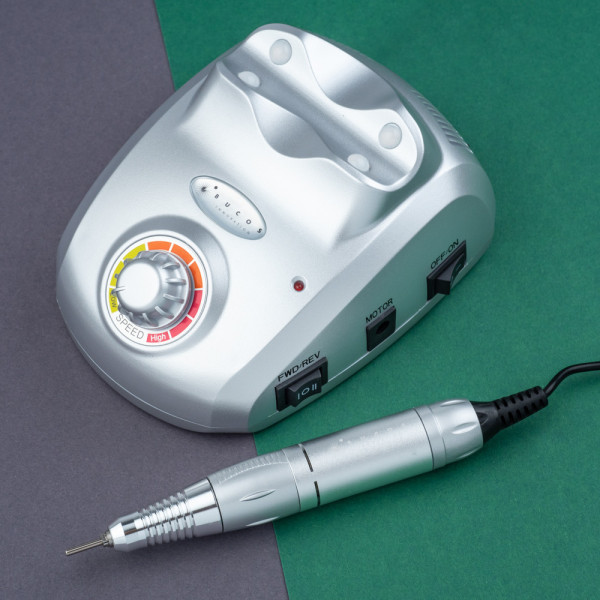 Фрезер для манікюру BUCOS Nail Drill ZS-603 SILVER 45 Вт, 35 000 об./хв. Фрезер для манікюру BUCOS Nail Drill ZS-603 SILVER 45 Вт, 35 000 об./хв.