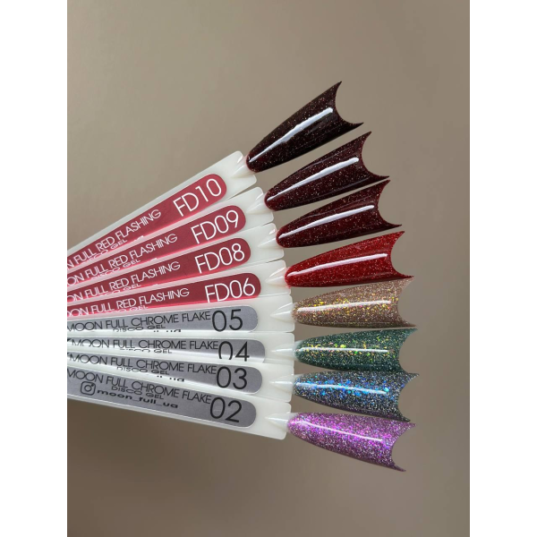 Светоотражающий гель-лак Moon Full Chrome Flake Disko №02 клубничный латте с разноцветным шиммером, 8 мл